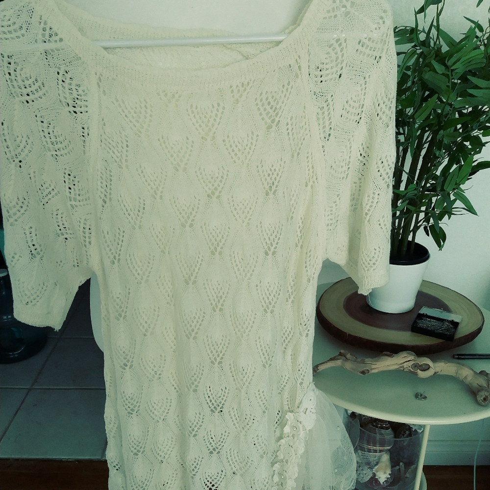 Blouse - Picture 2 of 6